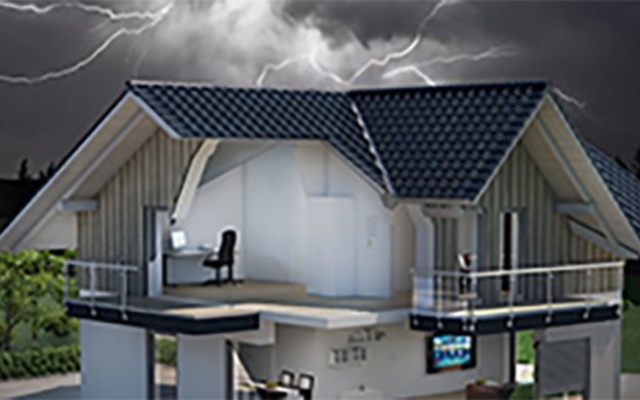 Blitz- und Überspannungsschutz bei JA Erneuerbare Energien GmbH in Hollfeld